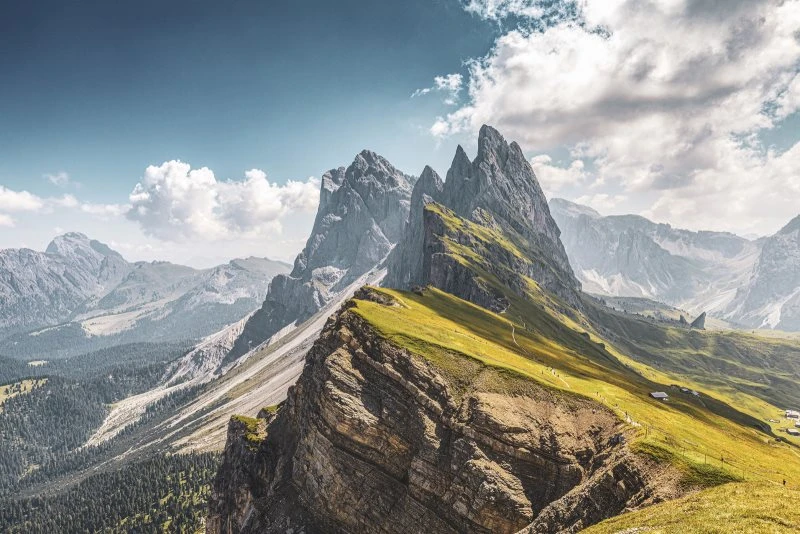 Berge & Gebirge Dolomiten Geisslergruppe im schwarzen Bilderrahmen, 90x60cm