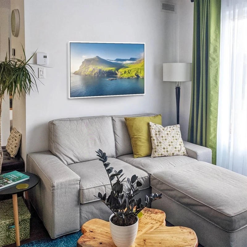 Berge & Gebirge Klippen Färör Inseln im weißen Bilderrahmen, 90x60cm