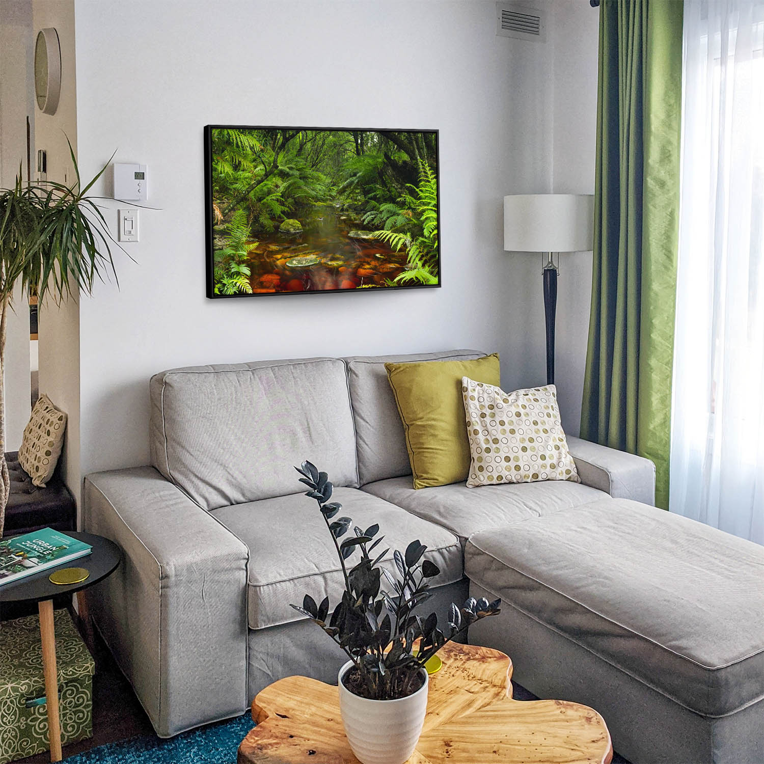 Wald & Bäume Wasserlauf im schwarzen Bilderrahmen, 110x50cm