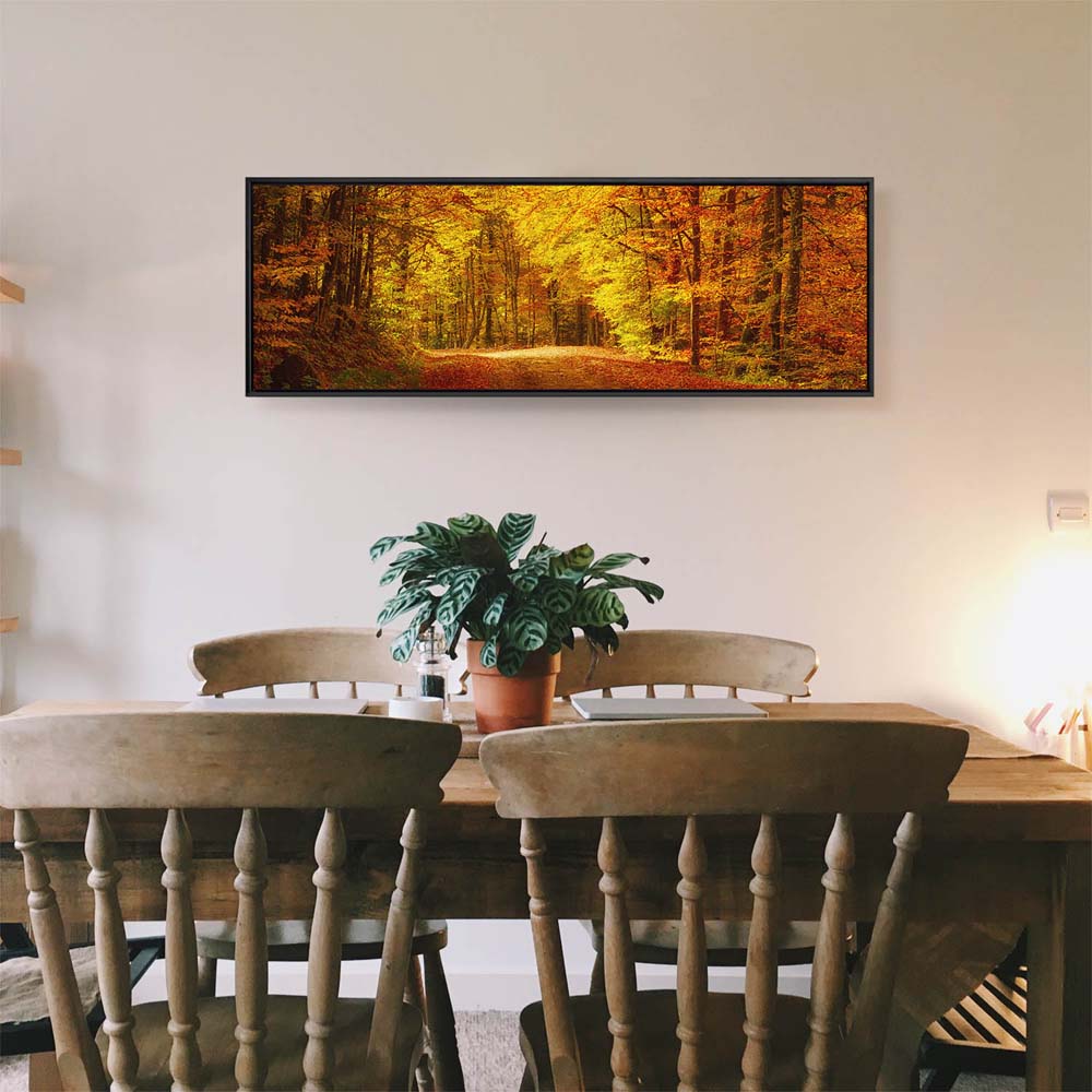 Wald & Bäume Goldener Waldweg im schwarzen Bilderrahmen, 80x80cm