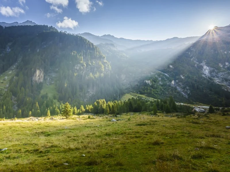 Berge & Gebirge Herbst Zillertal Tirol im schwarzen Bilderrahmen, 200x150cm