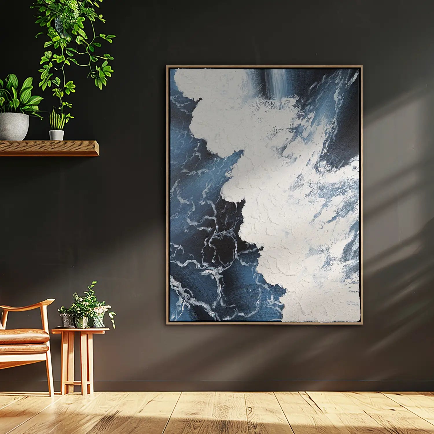Leinwandbild 120x160 cm im Rahmen Eiche hell, dynamische Wellen in kraftvollem Blau und Weiß – „Wellen des Seins“