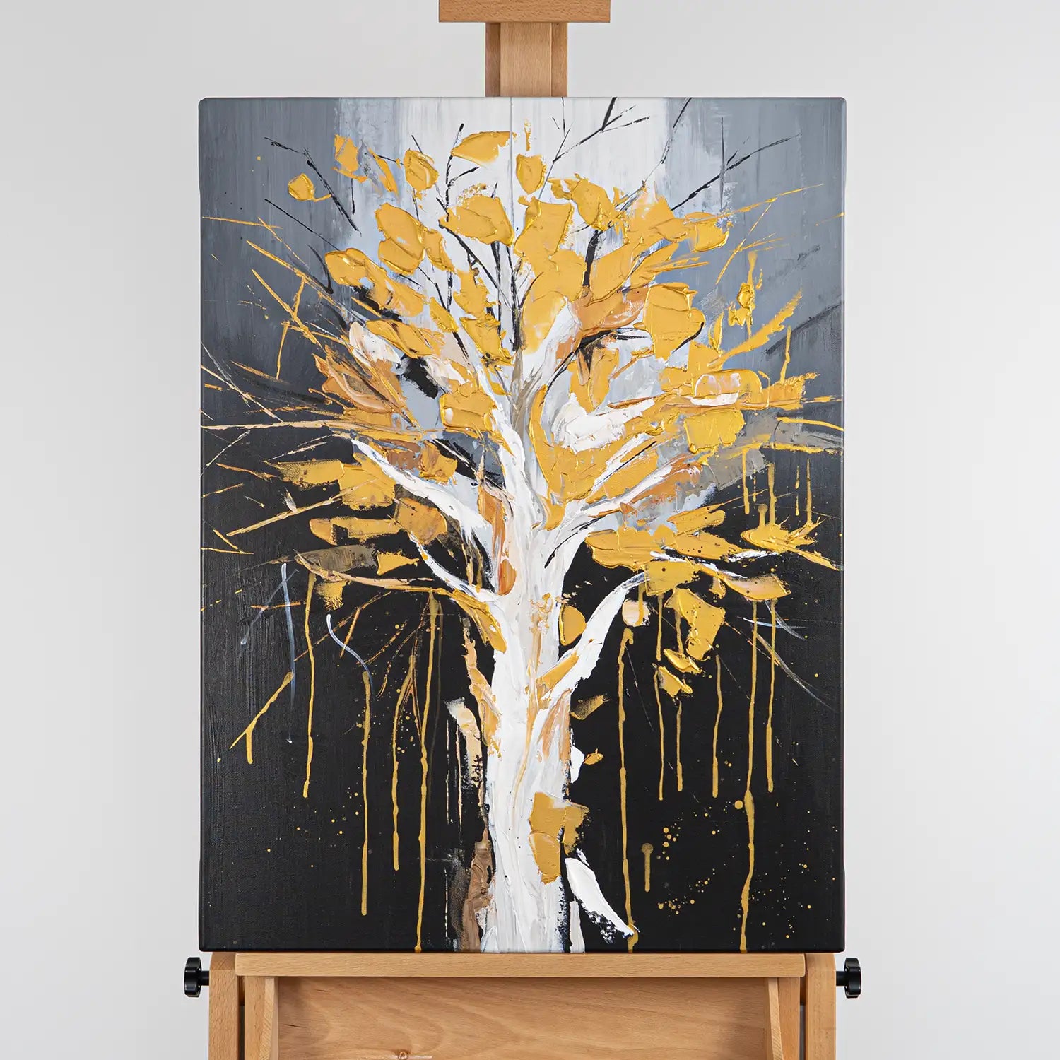 handgemaltes Gemälde 60x80 cm ohne Rahmen, moderne Abstraktion in Weiß und Schwarz, Baumkrone mit goldenen Blättern – „Golden Leaves“
