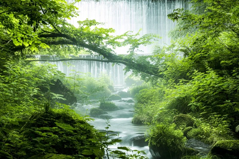 Wasserfall Kitanosawa Japan im weißen Bilderrahmen, 60x40cm