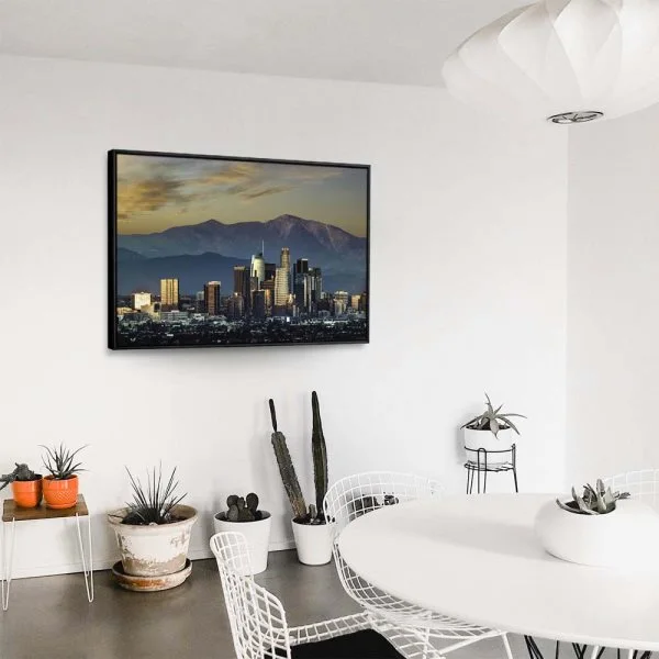 Skyline Los Angeles by night im schwarzen Bilderrahmen, 180x90cm