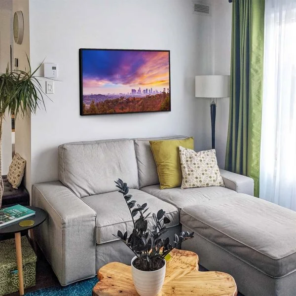 Skyline Los Angeles hills im schwarzen Bilderrahmen, 110x50cm