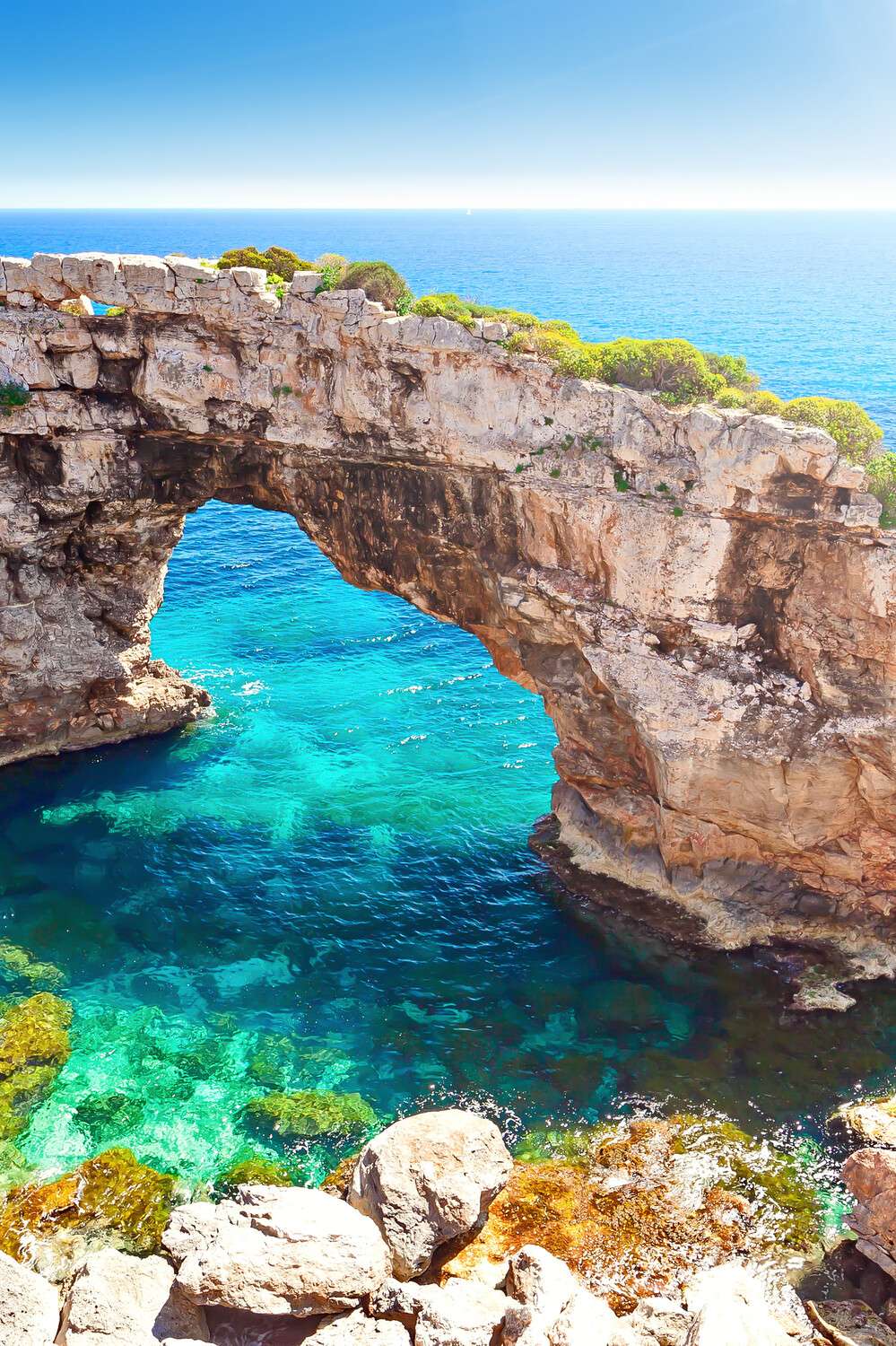 Poster 40x60cm im Hochformat, Bogen Es Pontas, Mallorca Strand & Meer