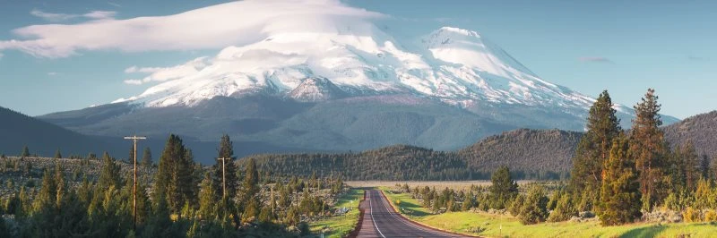Alu-Dibond Bild 150x50cm groß Berge & Gebirge Road to Mounts Shasta USA