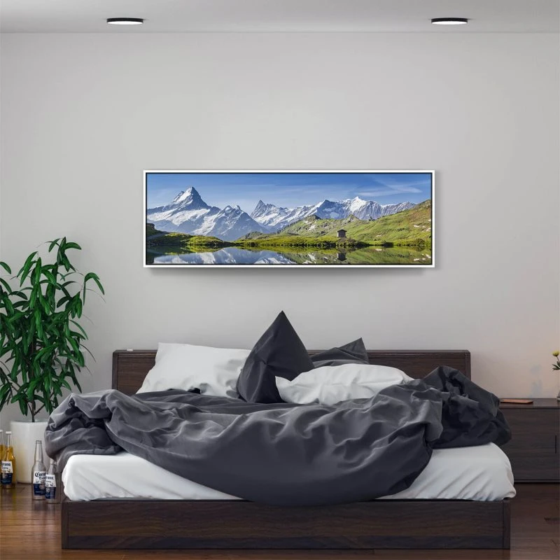 Berge & Gebirge Bachalpsee Schweiz im weißen Bilderrahmen, 150x50cm