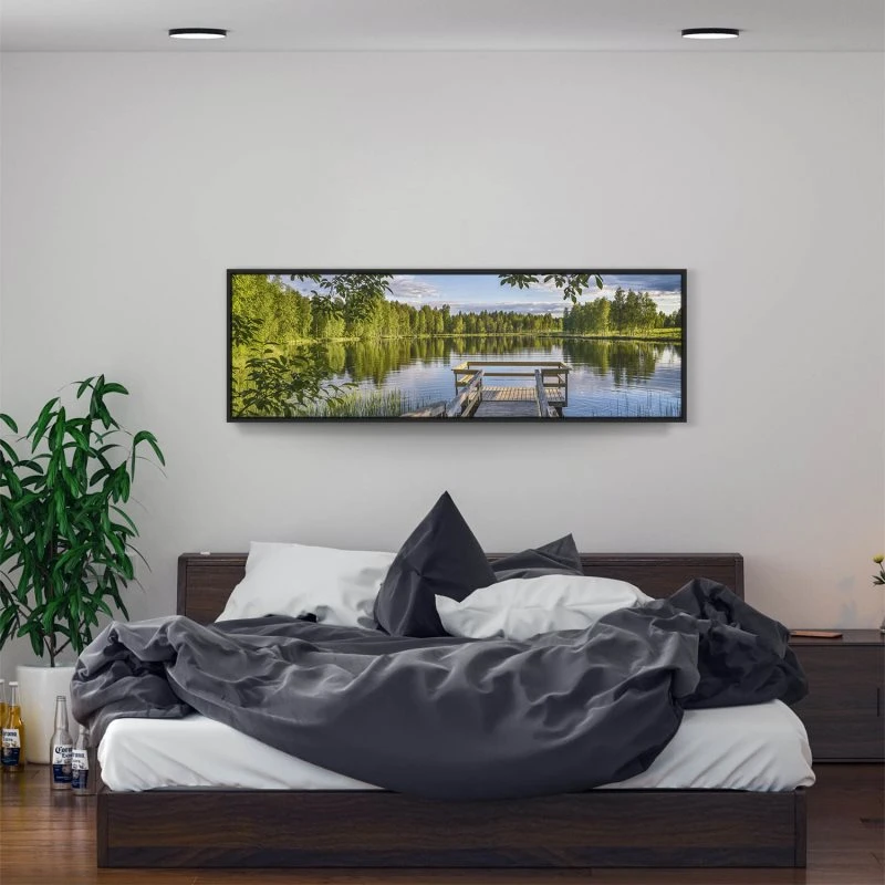 Flüsse & Seen Seenplatte Finnland im schwarzen Bilderrahmen, 150x50cm