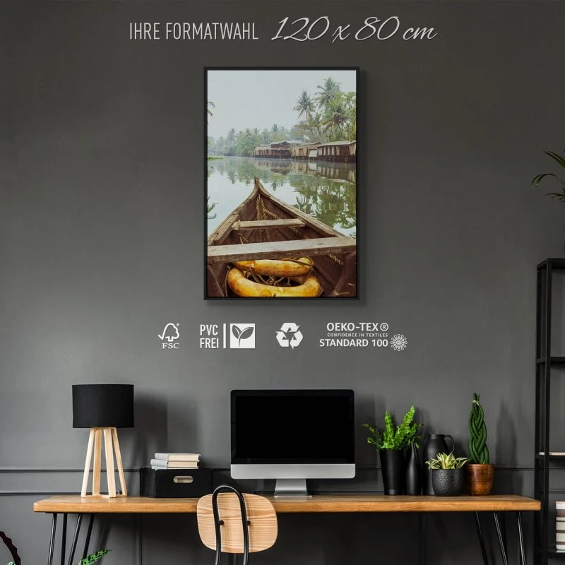 Flüsse & Seen Kumarakom Indien im Hochformat 80x120cm mit schwarzen Bilderrahmen