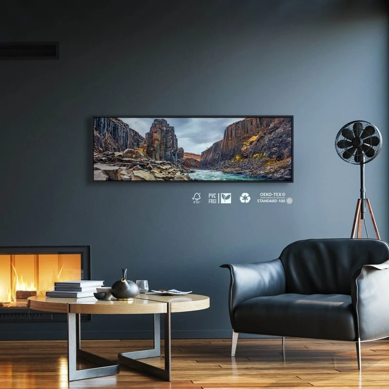 Flüsse & Seen Studlagil Canyon Island im schwarzen Bilderrahmen, 150x50cm