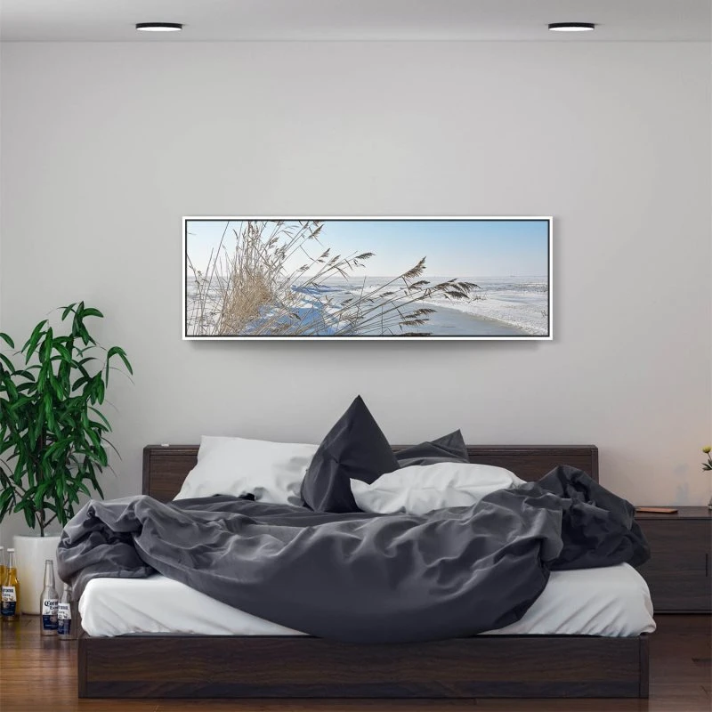 Strand & Meer Winterhafer Ostsee im weißen Bilderrahmen, 150x50cm