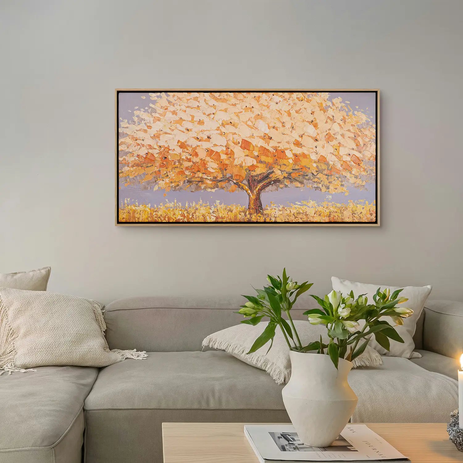 Wandbild 200x100 cm im Rahmen Eiche hell, handgemalt mit Acryl und Strukturpaste – ein abstrakter Baum in leuchtendem Orange und sanftem Beige, der die Dualität der Natur verkörpert – „Dualität der Natur“