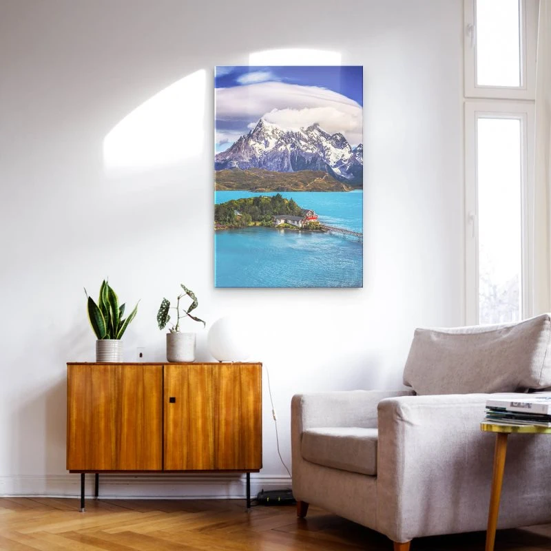 Berge & Gebirge im Hochformat, Lake Pehoe Patagonien als Acrylglas Bild 80x120cm