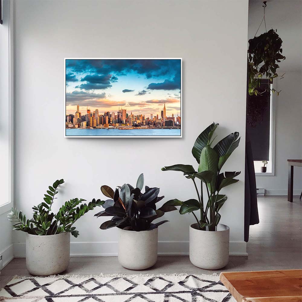 Skyline Panorama von New York im weißen Bilderrahmen, 180x120cm