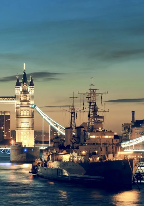 Poster London Themse Tower Bridge Flüsse & Seen, 70x100cm groß