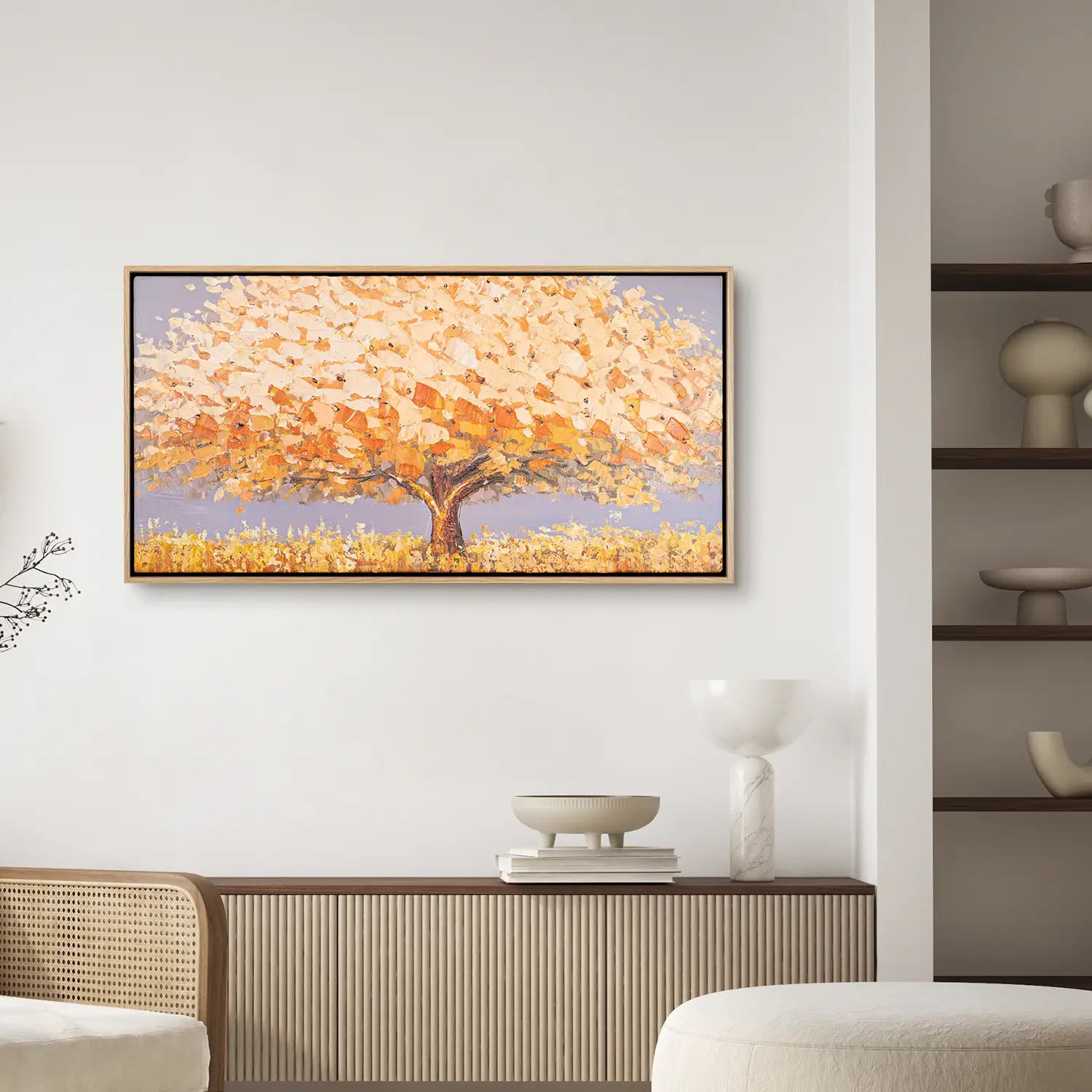 Wandbild 200x100 cm im Rahmen Eiche hell, handgemalt mit Acryl und Strukturpaste – ein abstrakter Baum in leuchtendem Orange und sanftem Beige, der die Dualität der Natur verkörpert – „Dualität der Natur“