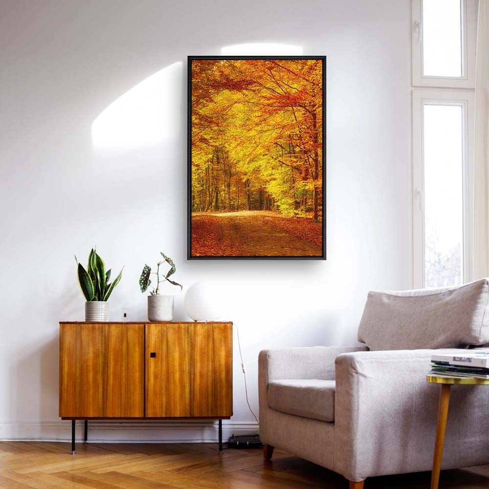 Wald & Bäume Goldener Waldweg im schwarzen Bilderrahmen, 80x80cm
