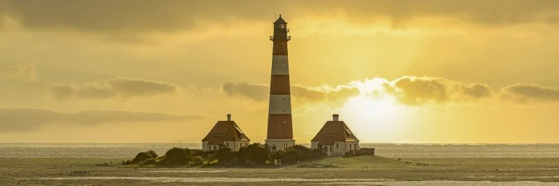 Strand & Meer Leuchtturm Westerheversand als Acrylglasverbund Bild 150x50cm