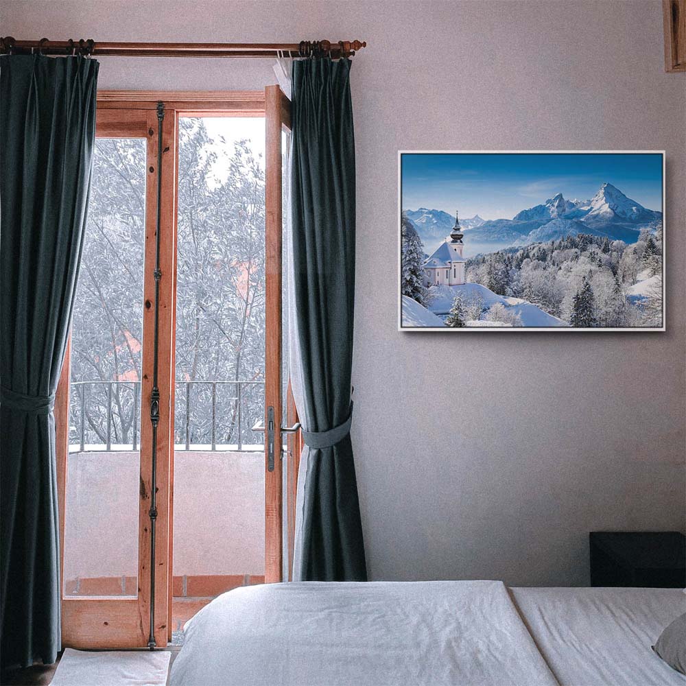 Berge & Gebirge Winter in den Alpen im weißen Bilderrahmen, 180x90cm