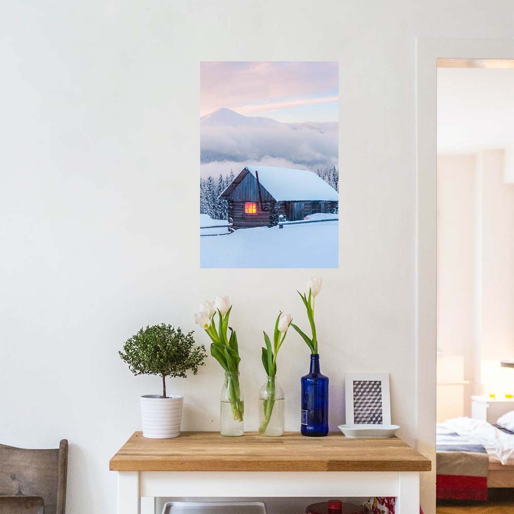 Poster 60x90cm im Hochformat, Winterhütte Berge & Gebirge