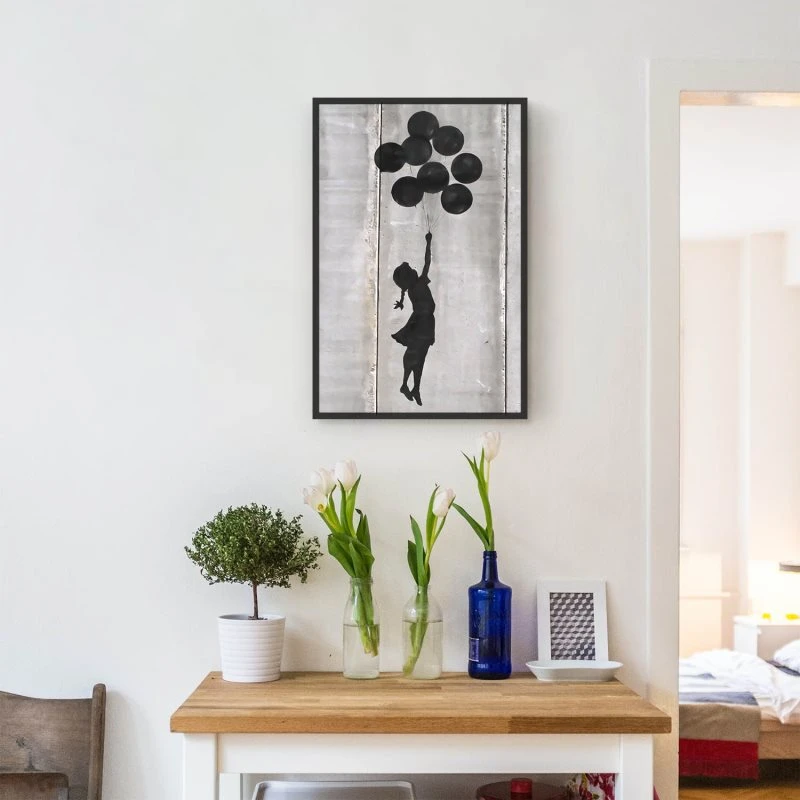 Banksy Girl with ballons im Hochformat 80x120cm mit schwarzen Bilderrahmen