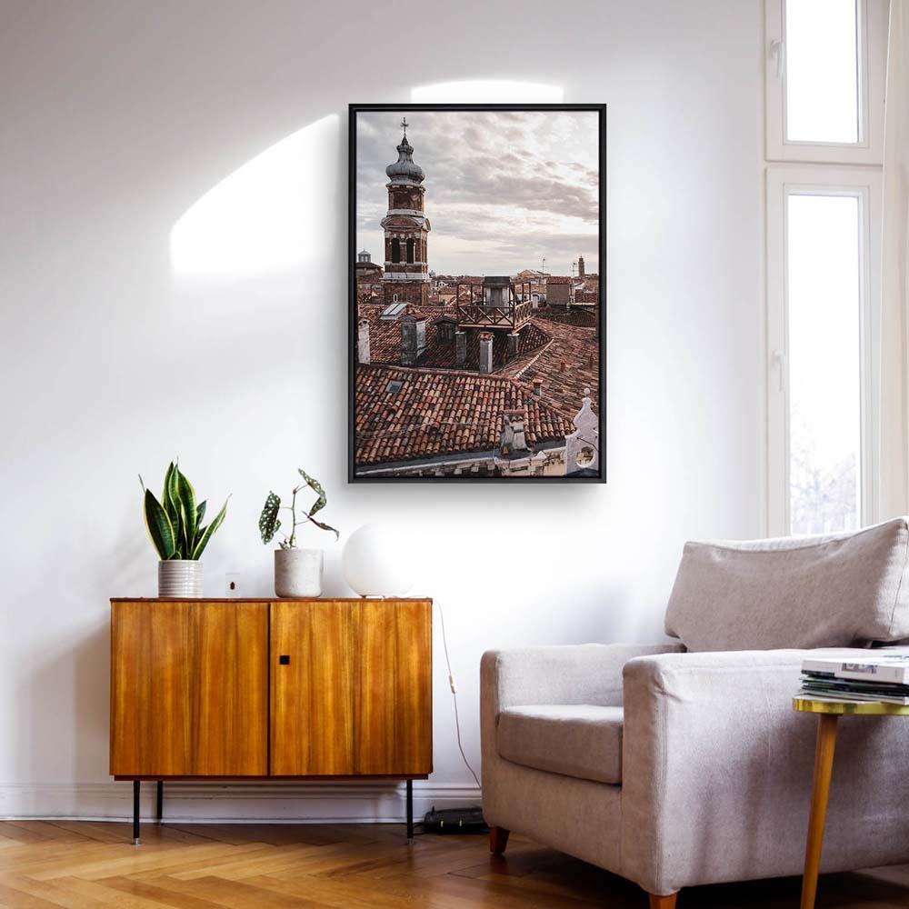 Skyline Über den Dächern von Venedig im schwarzen Bilderrahmen, 110x50cm