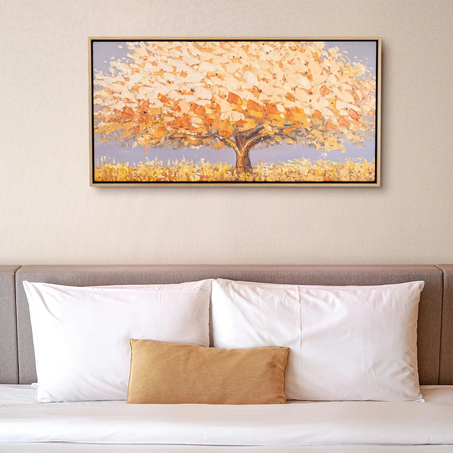 Wandbild 200x100 cm im Rahmen Eiche hell, handgemalt mit Acryl und Strukturpaste – ein abstrakter Baum in leuchtendem Orange und sanftem Beige, der die Dualität der Natur verkörpert – „Dualität der Natur“