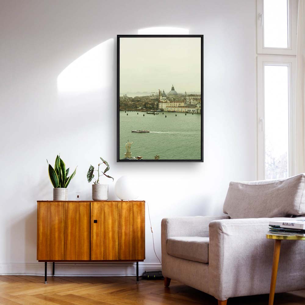 Skyline Venedig in Italien im schwarzen Bilderrahmen, 110x50cm