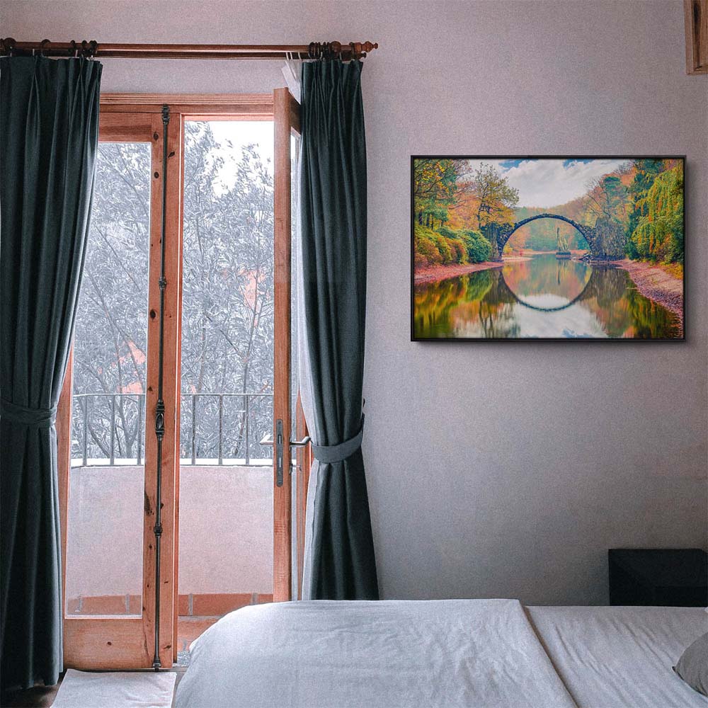 Wald & Bäume Herbst Rakotzbrücke, Kromlau im schwarzen Bilderrahmen, 150x50cm