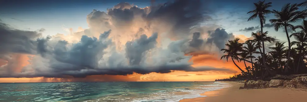 Strand & Meer Dominikanische Republik im weißen Bilderrahmen, 150x50cm