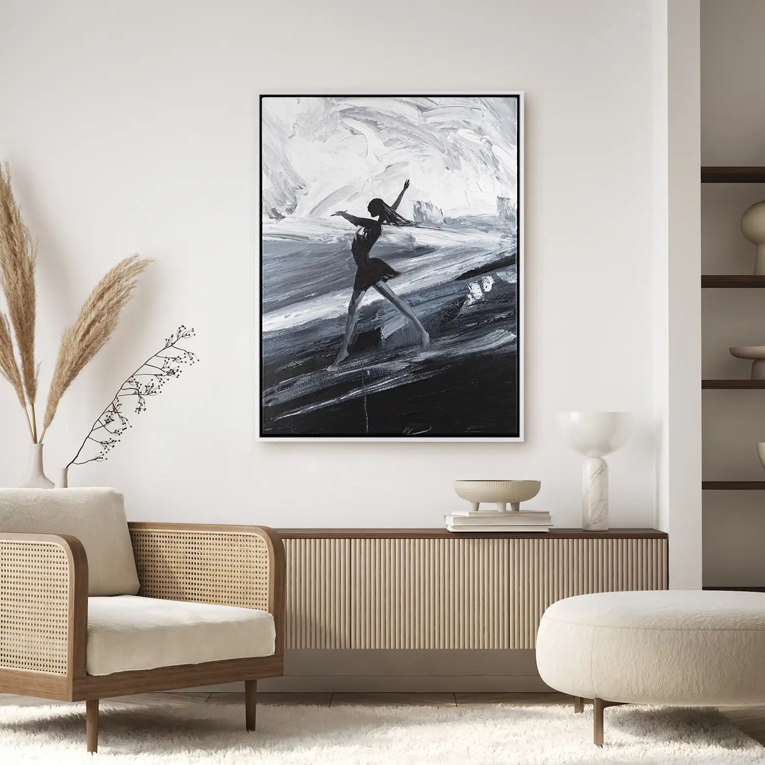 handgemaltes Gemälde 150x200 cm im Schattenfugenrahmen Weiß, dramatische Eleganz in Schwarz, Weiß und Grau – „Die Tänzerin“