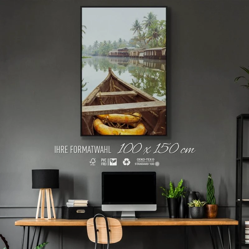 Flüsse & Seen Kumarakom Indien im Hochformat 100x150cm mit schwarzen Bilderrahmen