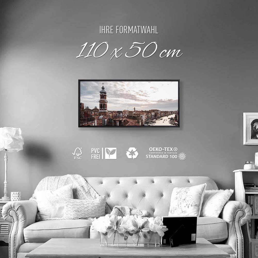 Skyline Über den Dächern von Venedig im schwarzen Bilderrahmen, 110x50cm