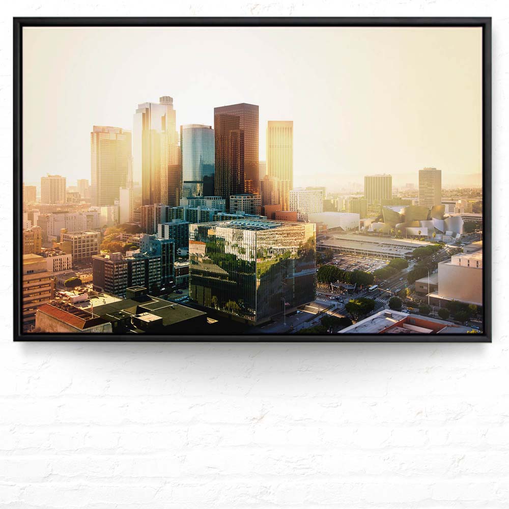 Skyline Los Angeles Sunset im schwarzen Bilderrahmen, 150x100cm