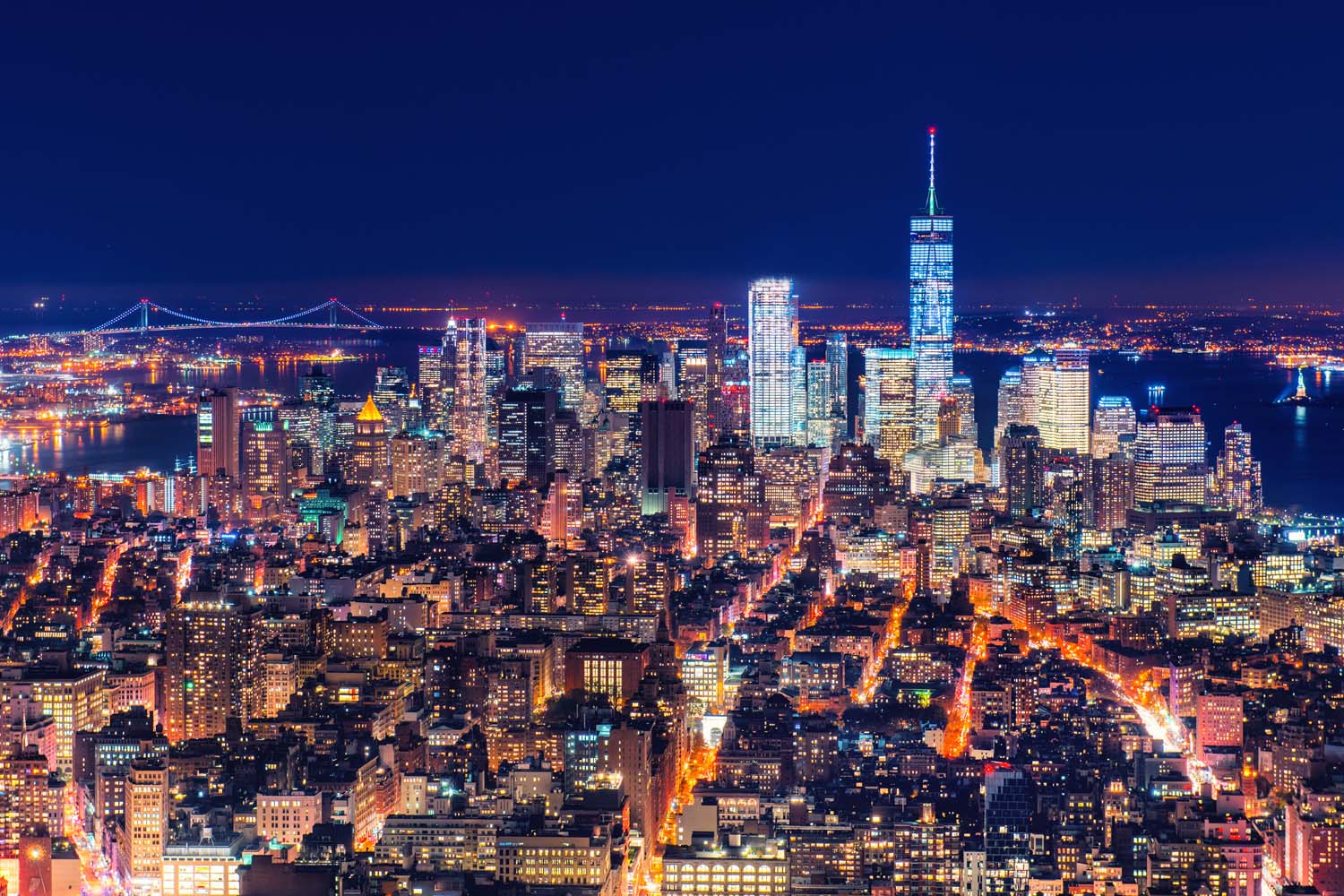 Skyline Manhatten bei Nacht als Keilrahmenbild 120x80cm