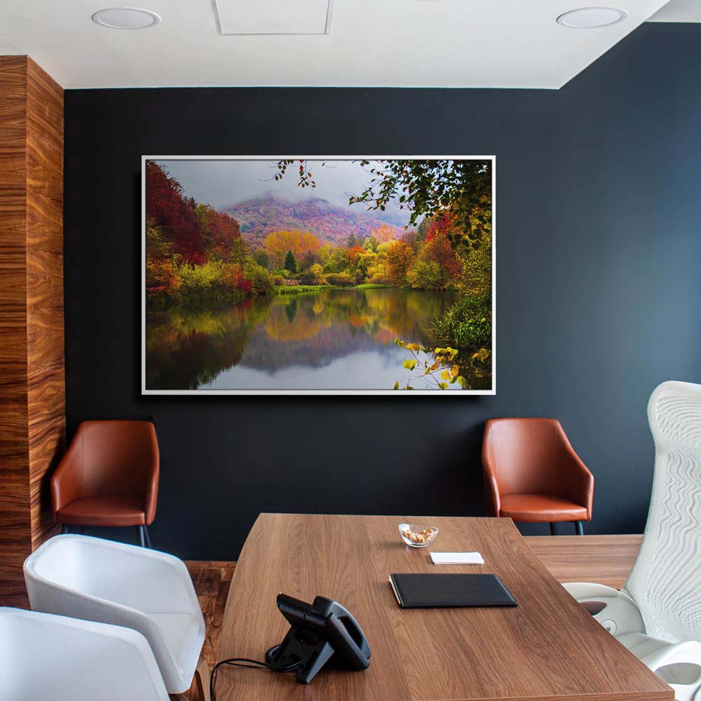 Wald & Bäume Lake Grza Serbien im weißen Bilderrahmen, 150x50cm