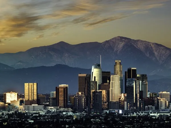 Skyline Los Angeles by night als Acrylglasverbund Bild 100x75cm