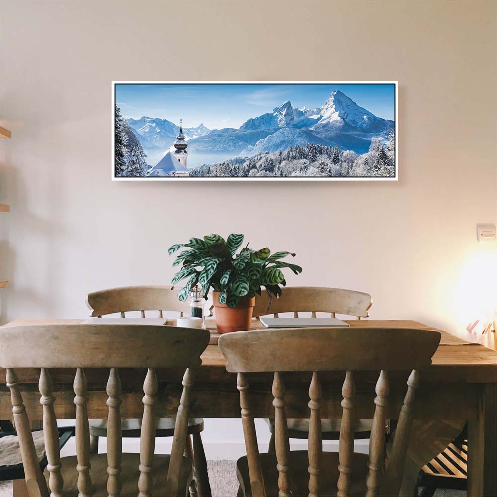 Berge & Gebirge Winter in den Alpen im weißen Bilderrahmen, 180x90cm