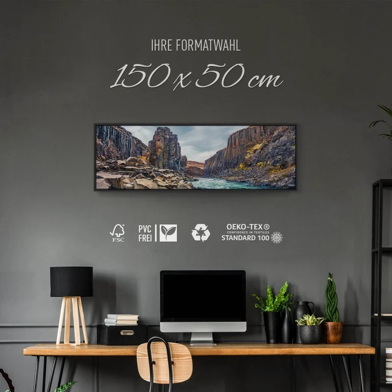Flüsse & Seen Studlagil Canyon Island im schwarzen Bilderrahmen, 150x50cm