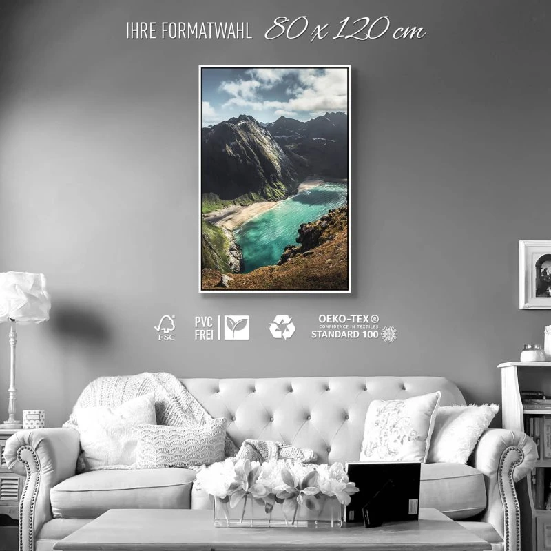 Berge & Gebirge im Hochformat 80x120cm Irgendwo Norwegen Lofoten mit weißen Bilderrahmen