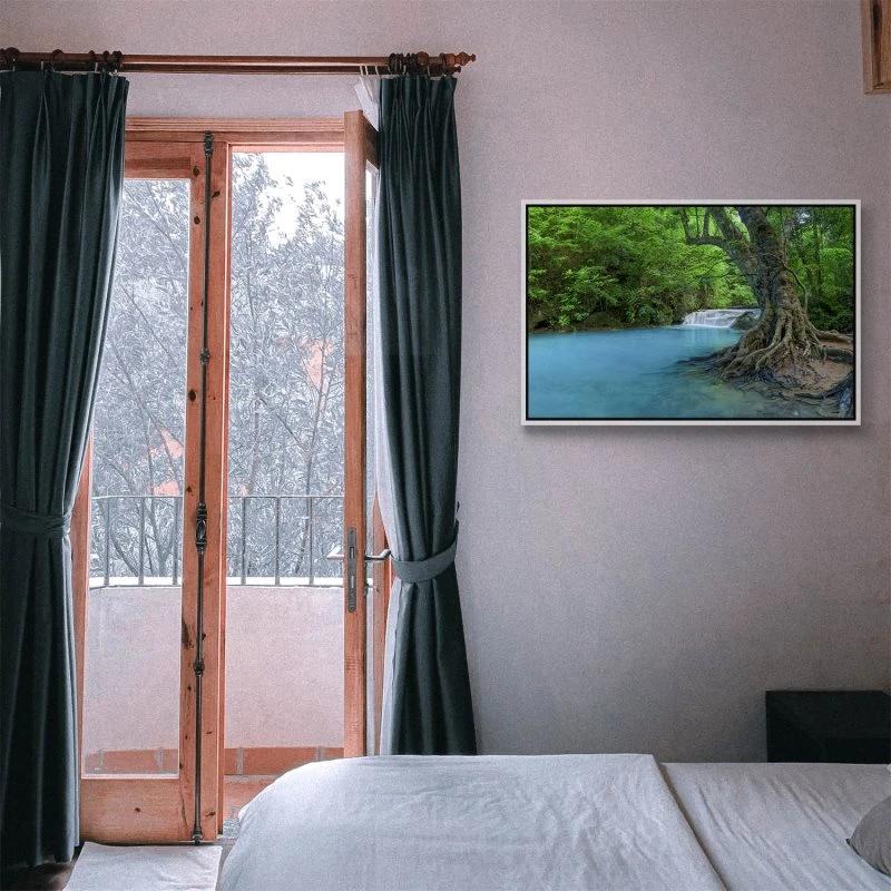 Wasserfall Fluss Thailand im weißen Bilderrahmen, 120x60cm