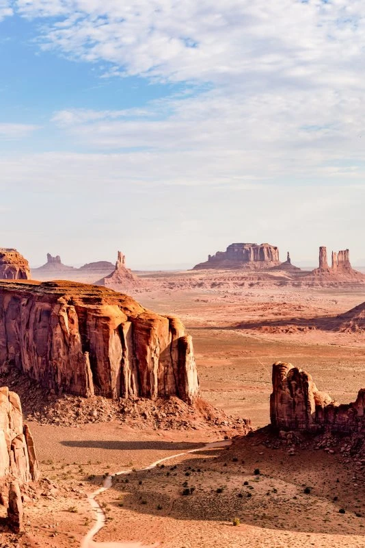 Berge & Gebirge Monument Valley USA im Hochformat als Acrylglasverbund Bild 60x90cm