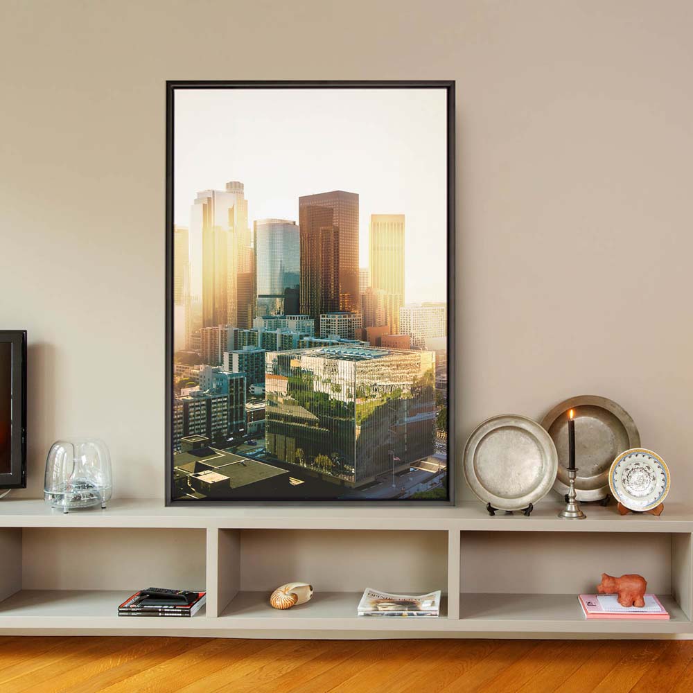 Skyline Los Angeles Sunset im Hochformat 60x90cm mit schwarzen Bilderrahmen