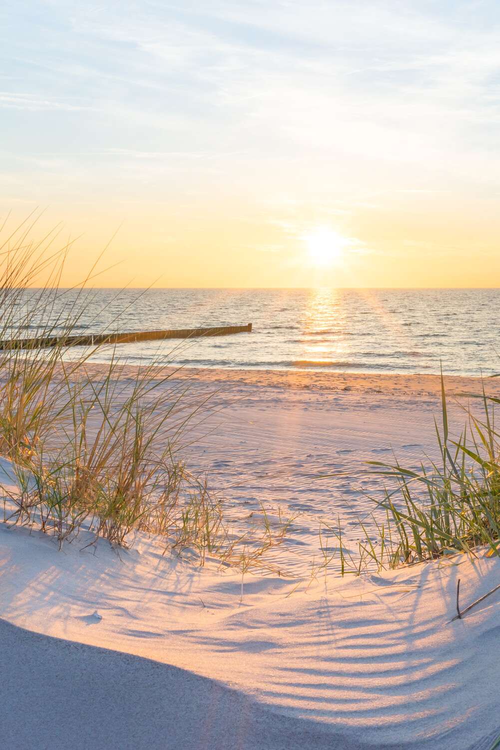 Leinwandbild 40x60cm Hochformat, Strand & Meer Ostsee Sonnenuntergang