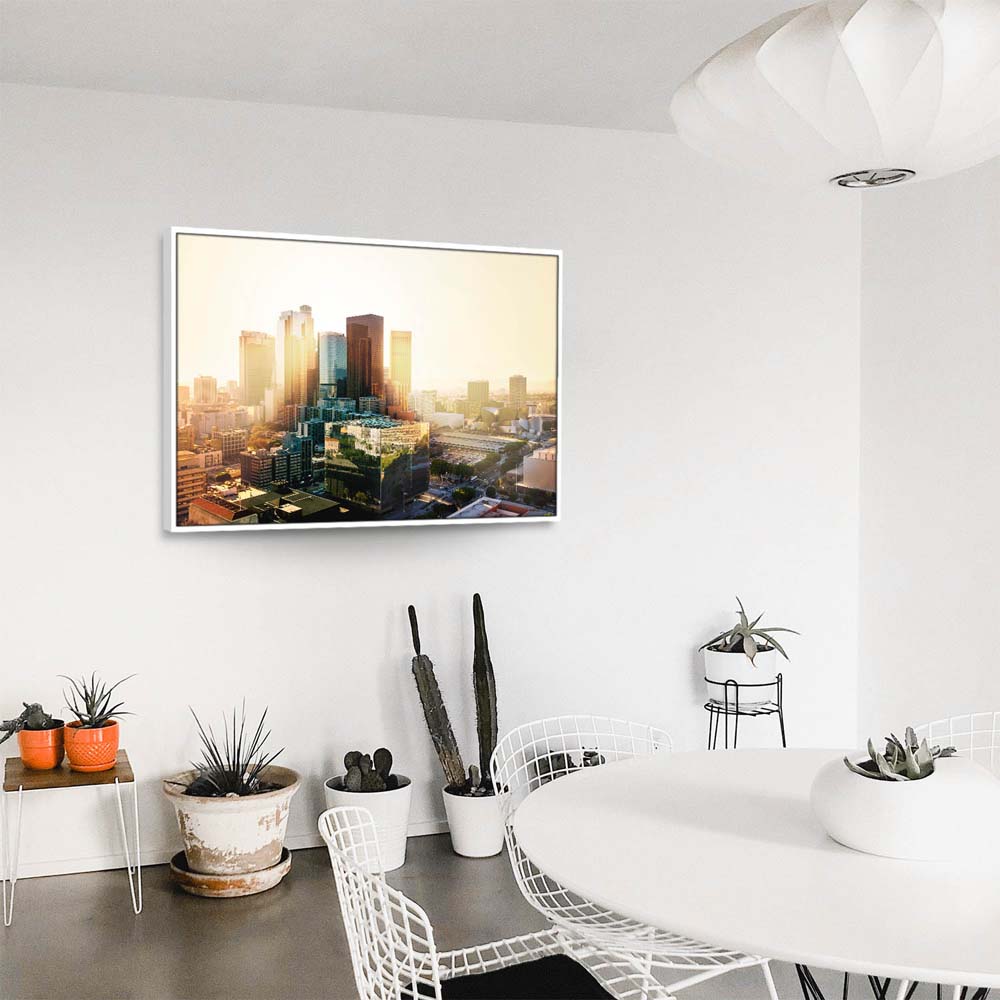 Skyline Los Angeles Sunset im weißen Bilderrahmen, 120x60cm