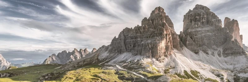 Berge & Gebirge 3 Zinnen Dolomiten im schwarzen Bilderrahmen, 150x50cm