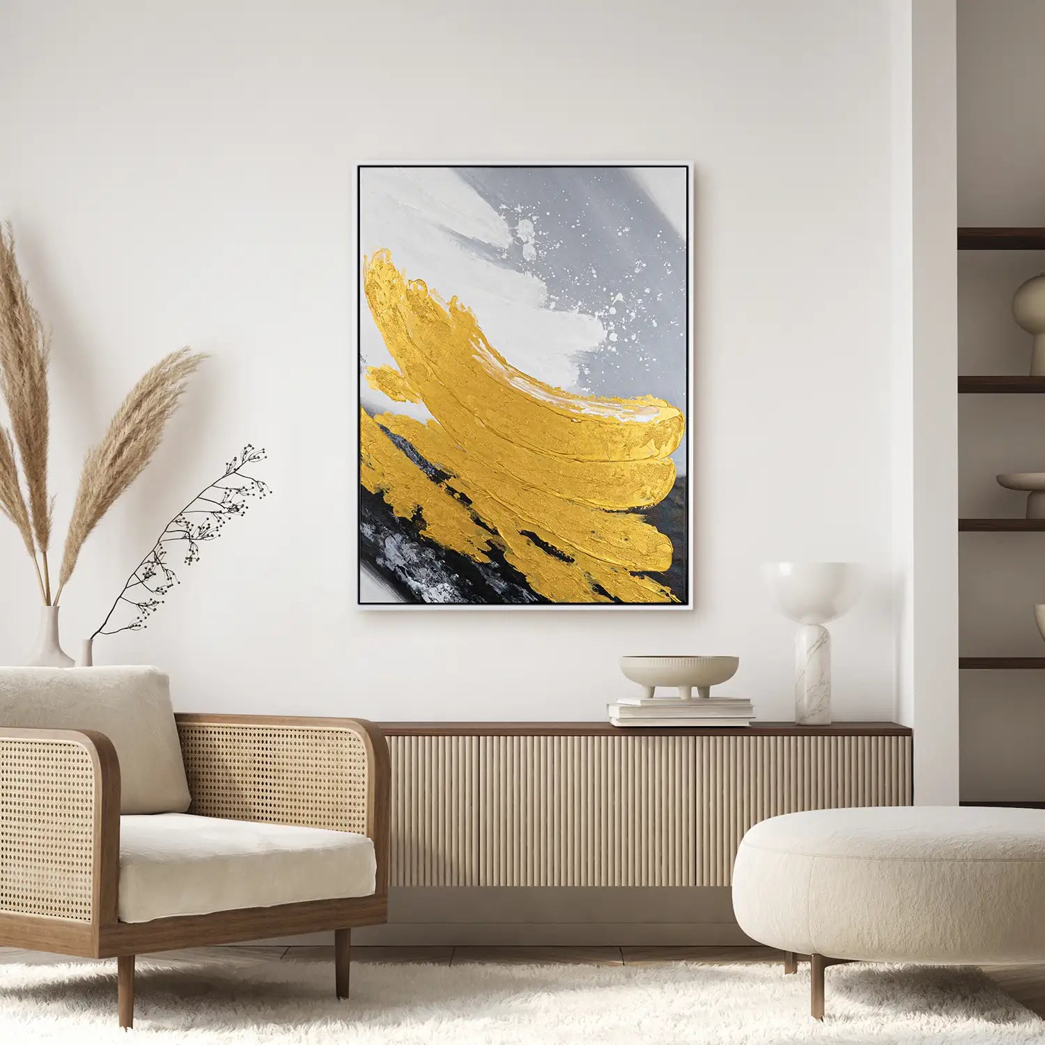 Gemälde 150x200 cm im Schattenfugenrahmen Weiß, abstrakte Komposition in goldenen, weißen und grauen Tönen – „Goldene Reflexionen“