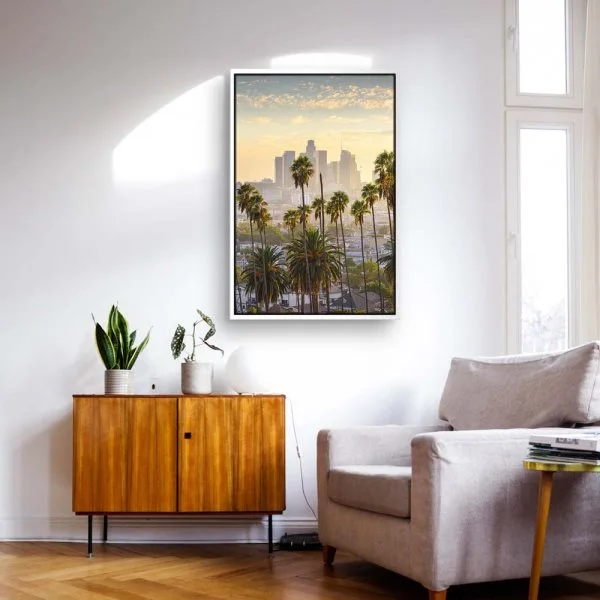 Skyline Los Angeles Palmen im weißen Bilderrahmen, 100x75cm
